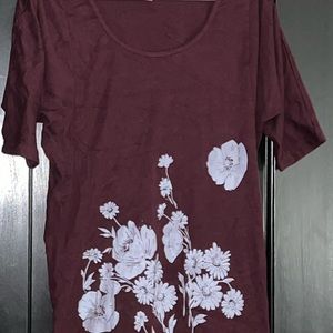 Free People Medium Flower Tee Scoop Neck Burgundy Blue-Grey